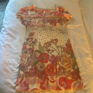 Floral, very light sweater dress